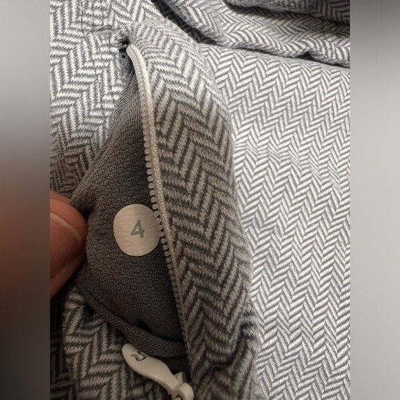 Lululemon Run Top - Picture 3 of 6